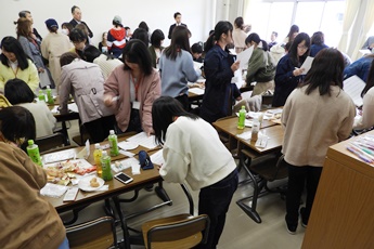 20190402経済学部女子学生支援サークル