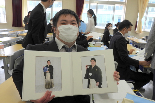 現代政策学部留学生写真DSCN9181