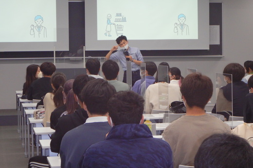 20220622コラボ授業薬科学科と経営学部